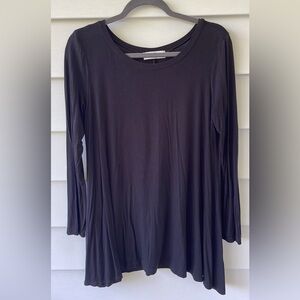 VGUC Carly Jean Swing Tunic